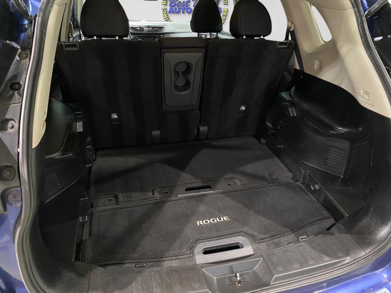 Nissan Rogue SV AWD 2017