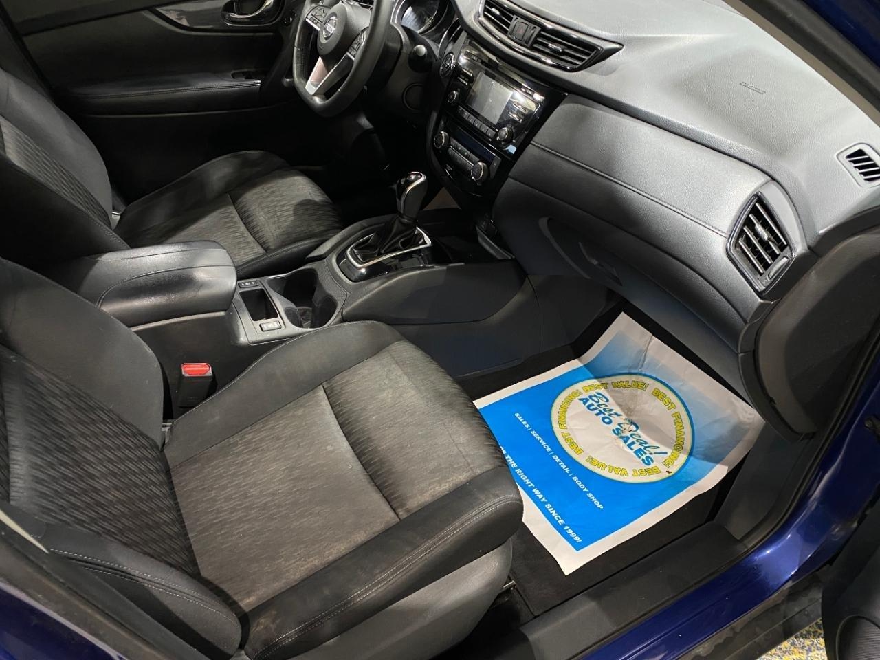 Nissan Rogue SV AWD 2017