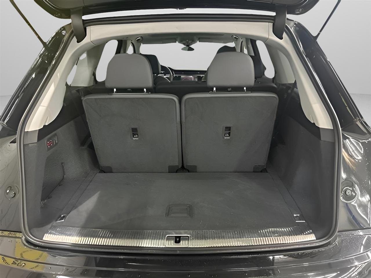Audi Q7 Premium Plus 55 TFSI quattro 2023