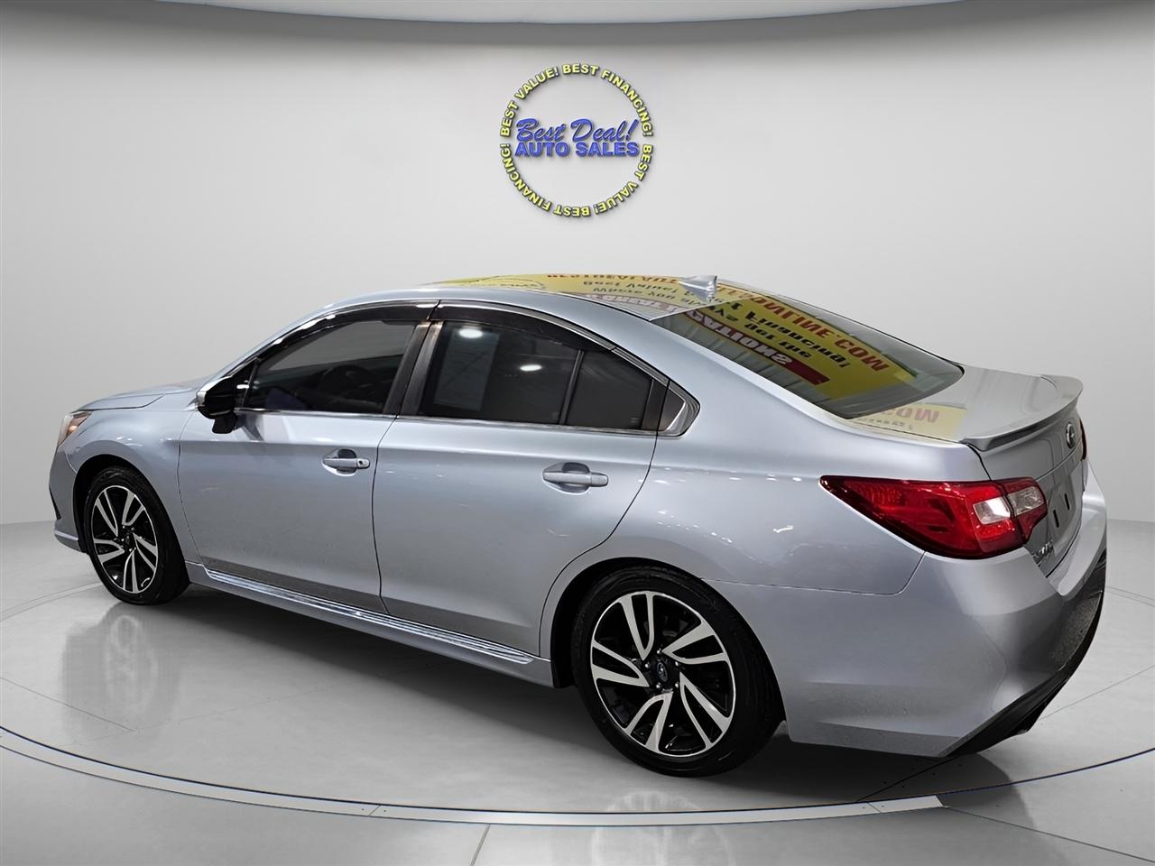 Subaru Legacy  2018