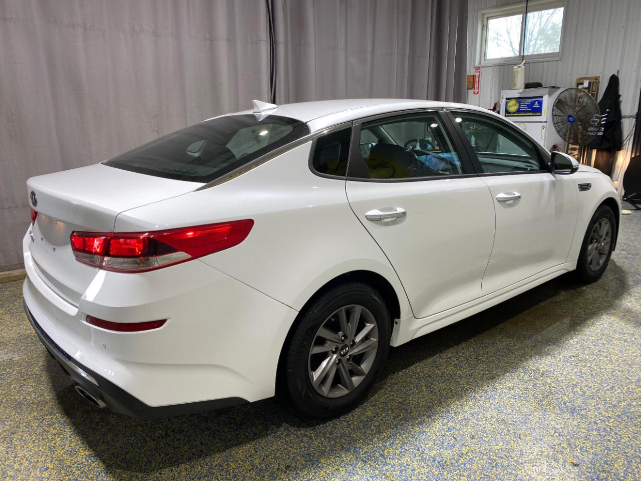 Kia Optima LX 2020