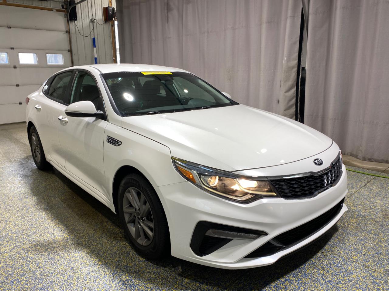 Kia Optima LX 2020