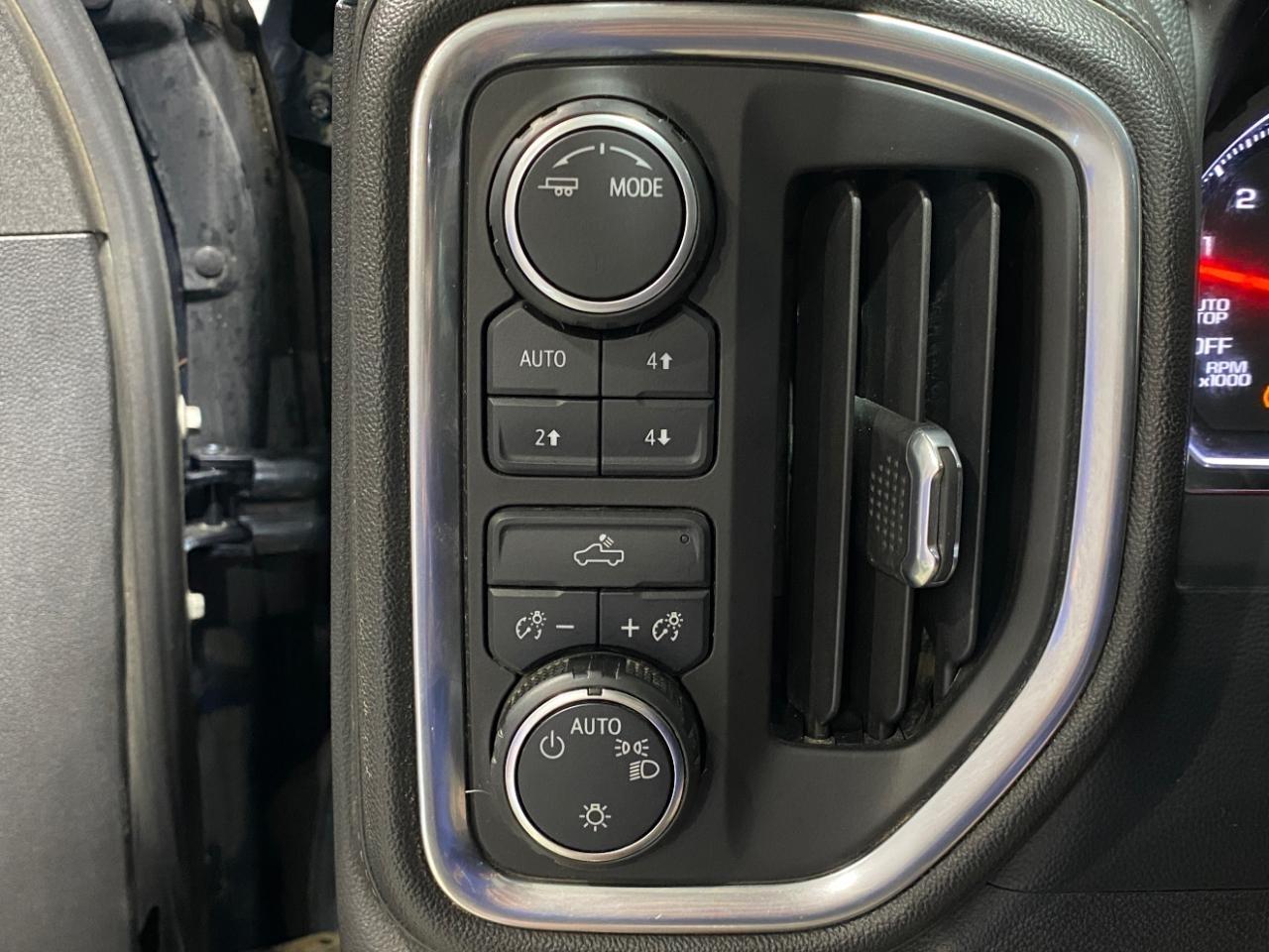 Chevrolet Silverado 1500 LT Crew Cab 4WD 2020
