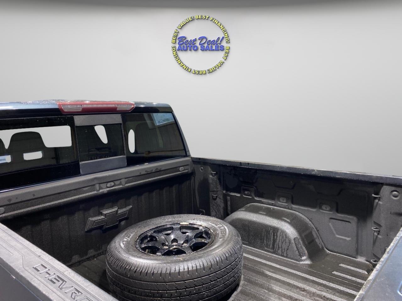 Chevrolet Silverado 1500 LT Crew Cab 4WD 2020