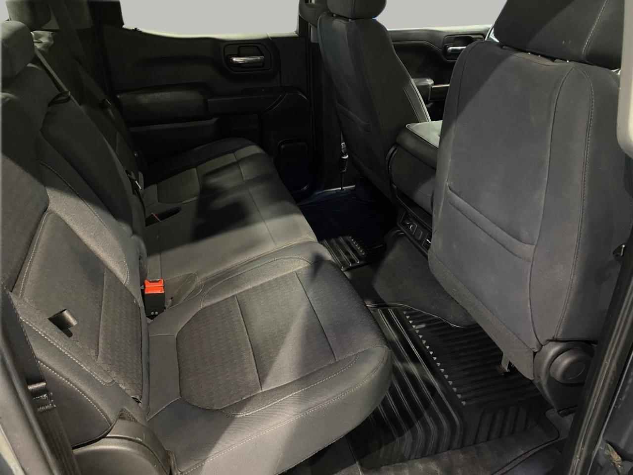 Chevrolet Silverado 1500 LT Crew Cab 4WD 2020