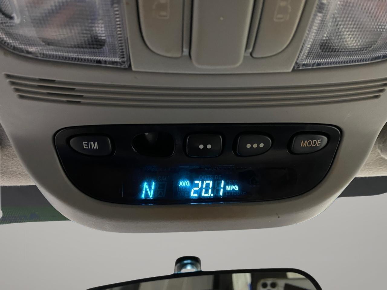 Toyota Sienna XLE FWD 2009