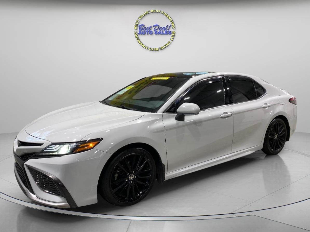 2022 Toyota Camry XSE AWD