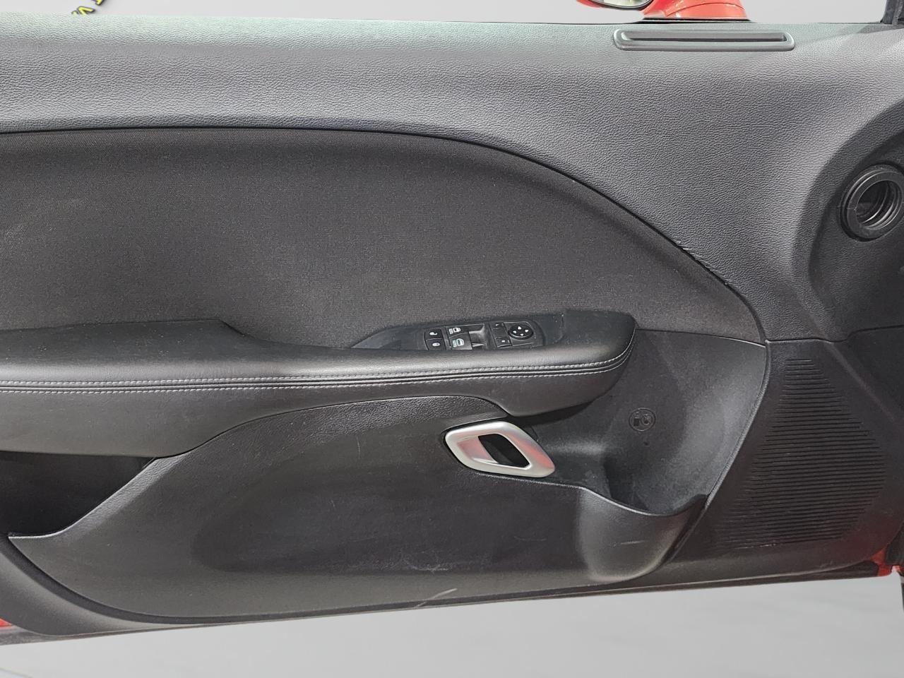 Dodge Challenger  2020