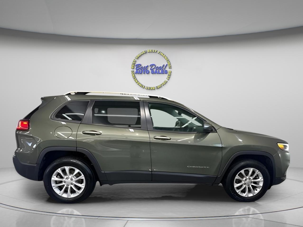 2021 Jeep Cherokee Latitude - Photo 6