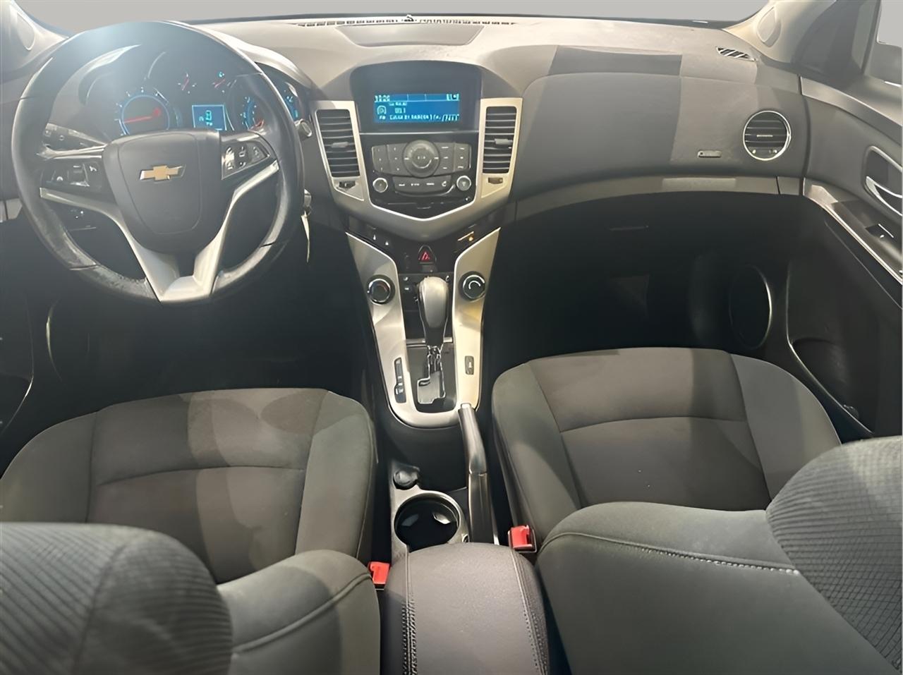 Chevrolet Cruze 1LT 2012