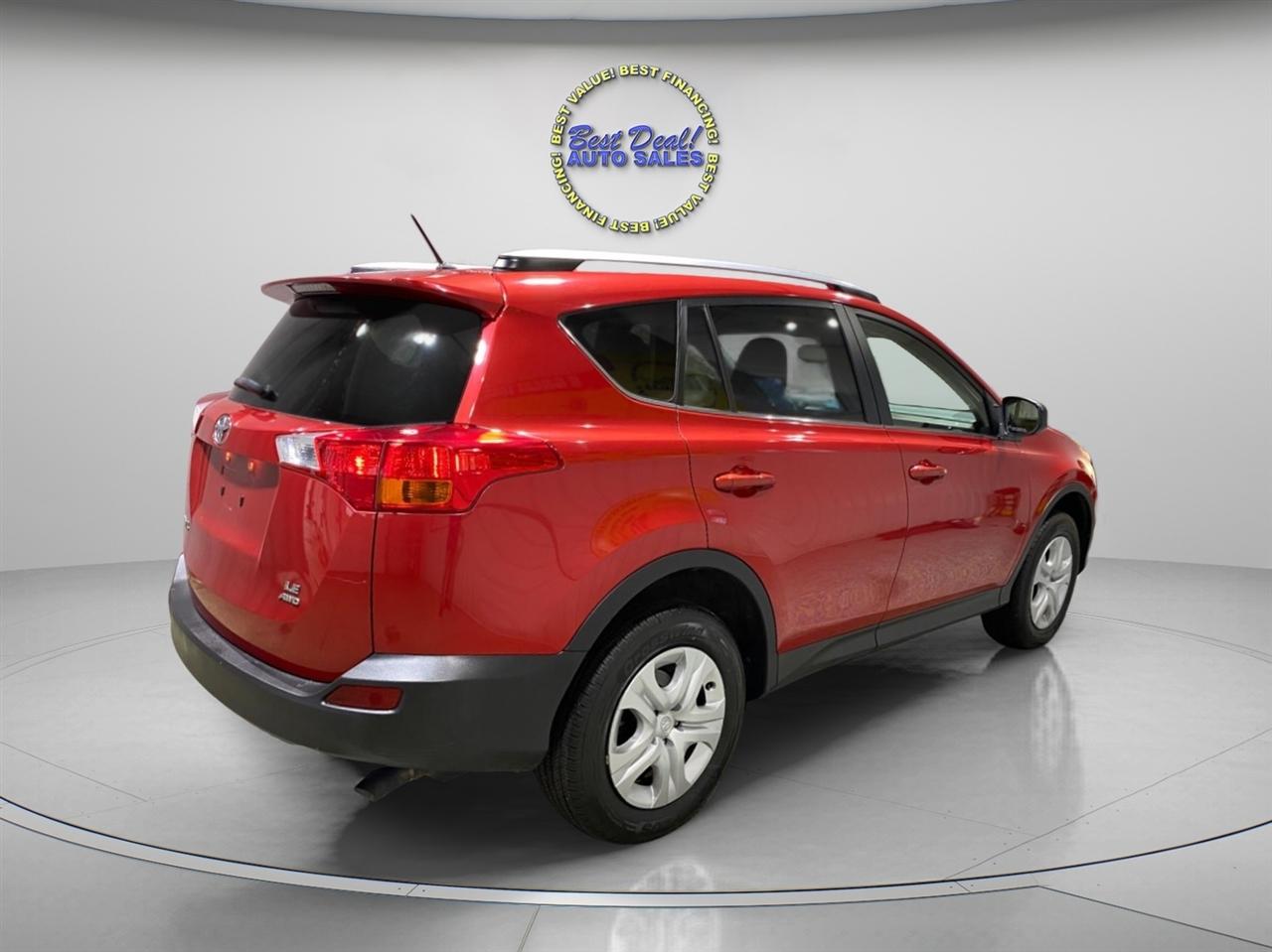 Toyota RAV4 LE AWD 2015