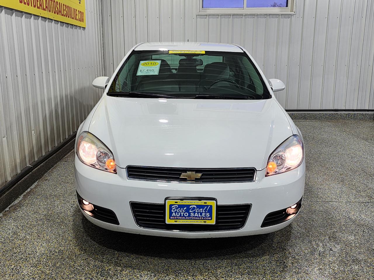 Chevrolet Impala  2010
