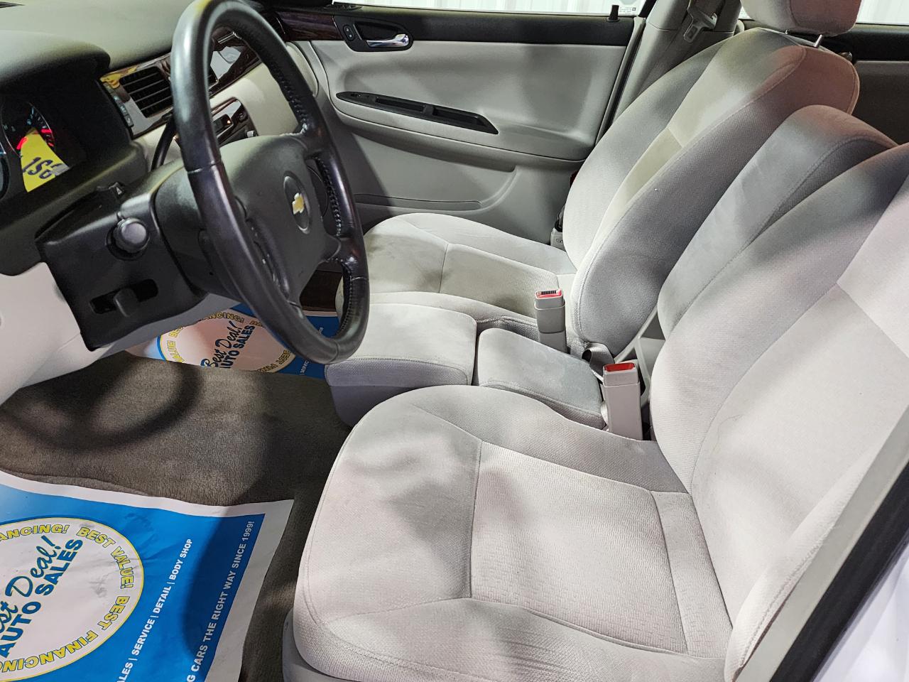 Chevrolet Impala  2010