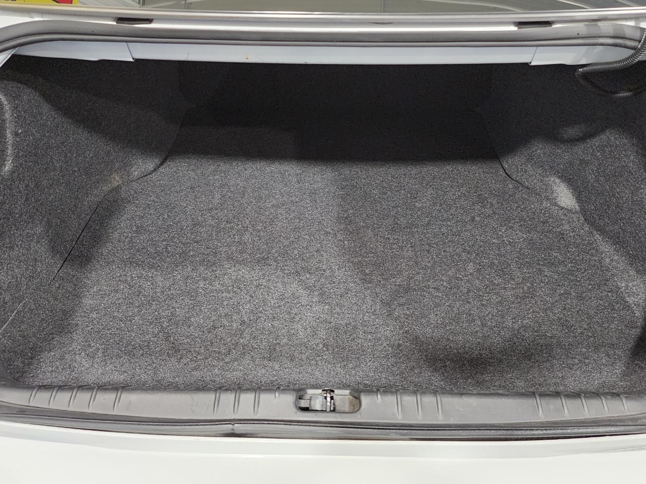 Chevrolet Impala  2010