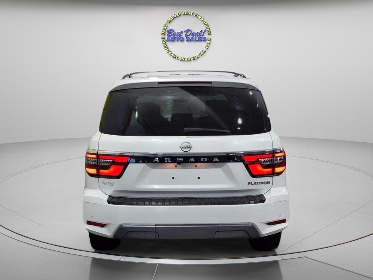Nissan Armada  2021