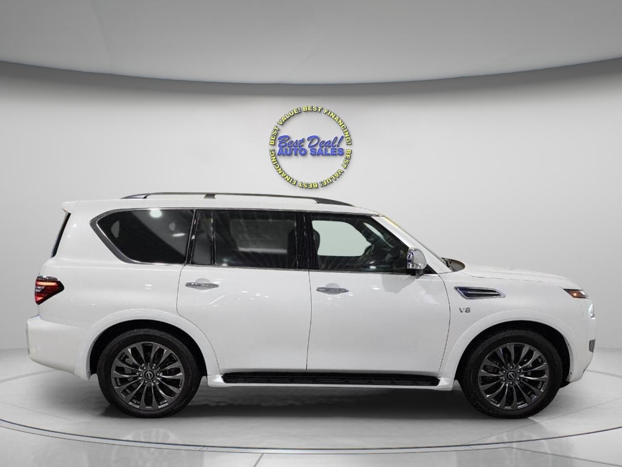 Nissan Armada  2021