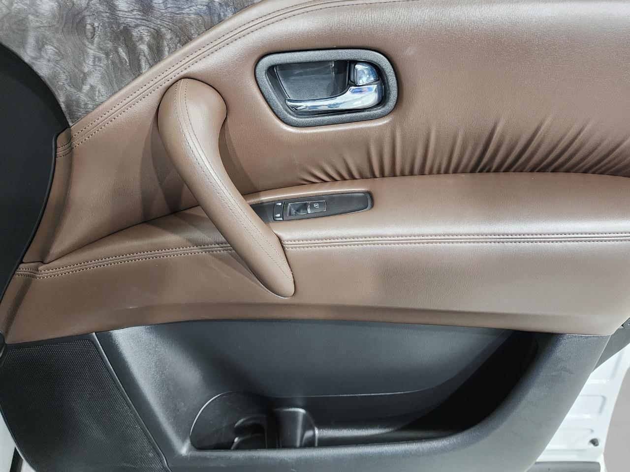 Nissan Armada  2021