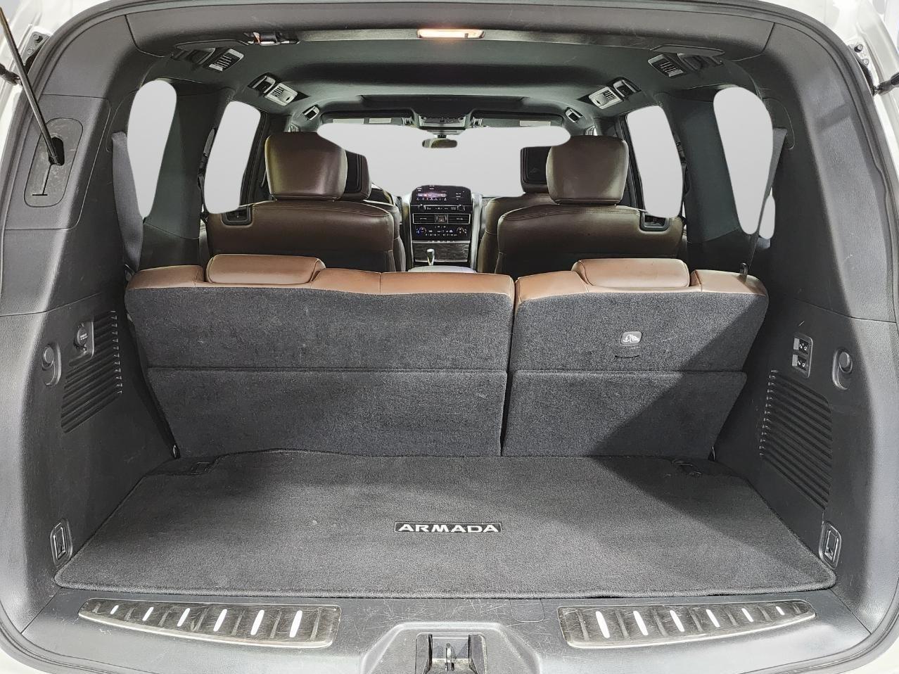 Nissan Armada  2021