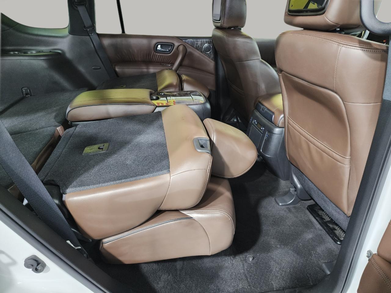 Nissan Armada  2021
