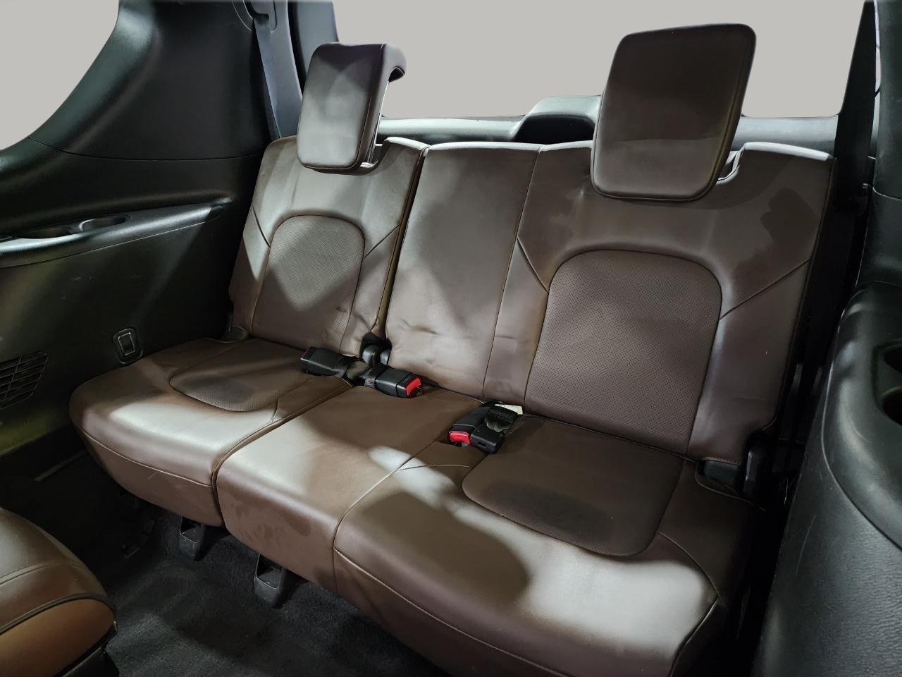 Nissan Armada  2021