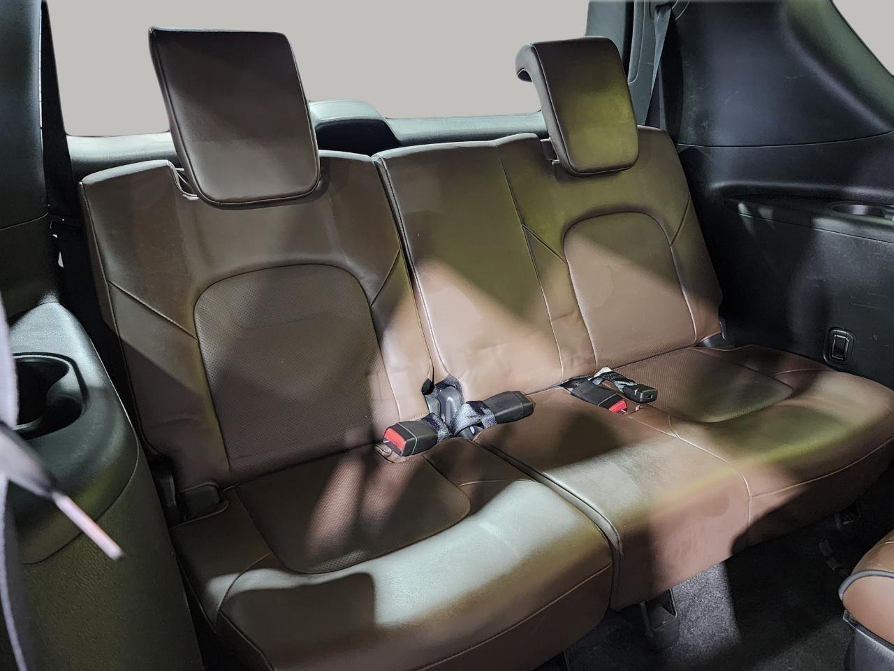 Nissan Armada  2021