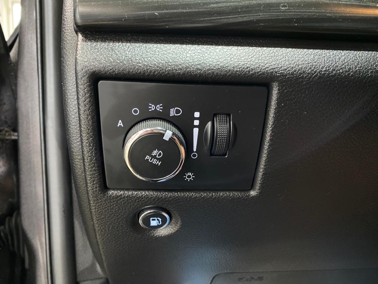 Jeep Grand Cherokee Laredo 4x4 2020