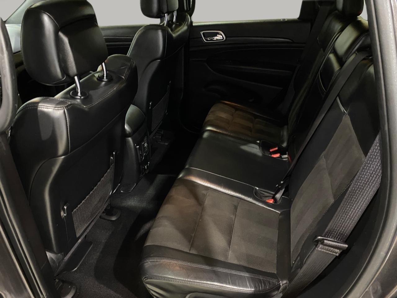 Jeep Grand Cherokee Laredo 4x4 2020