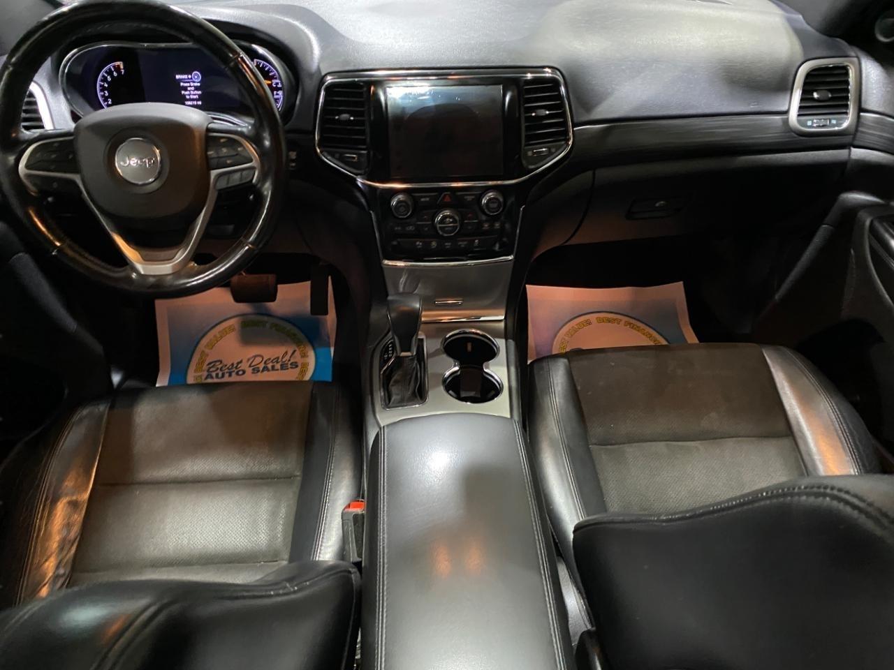 Jeep Grand Cherokee Laredo 4x4 2020