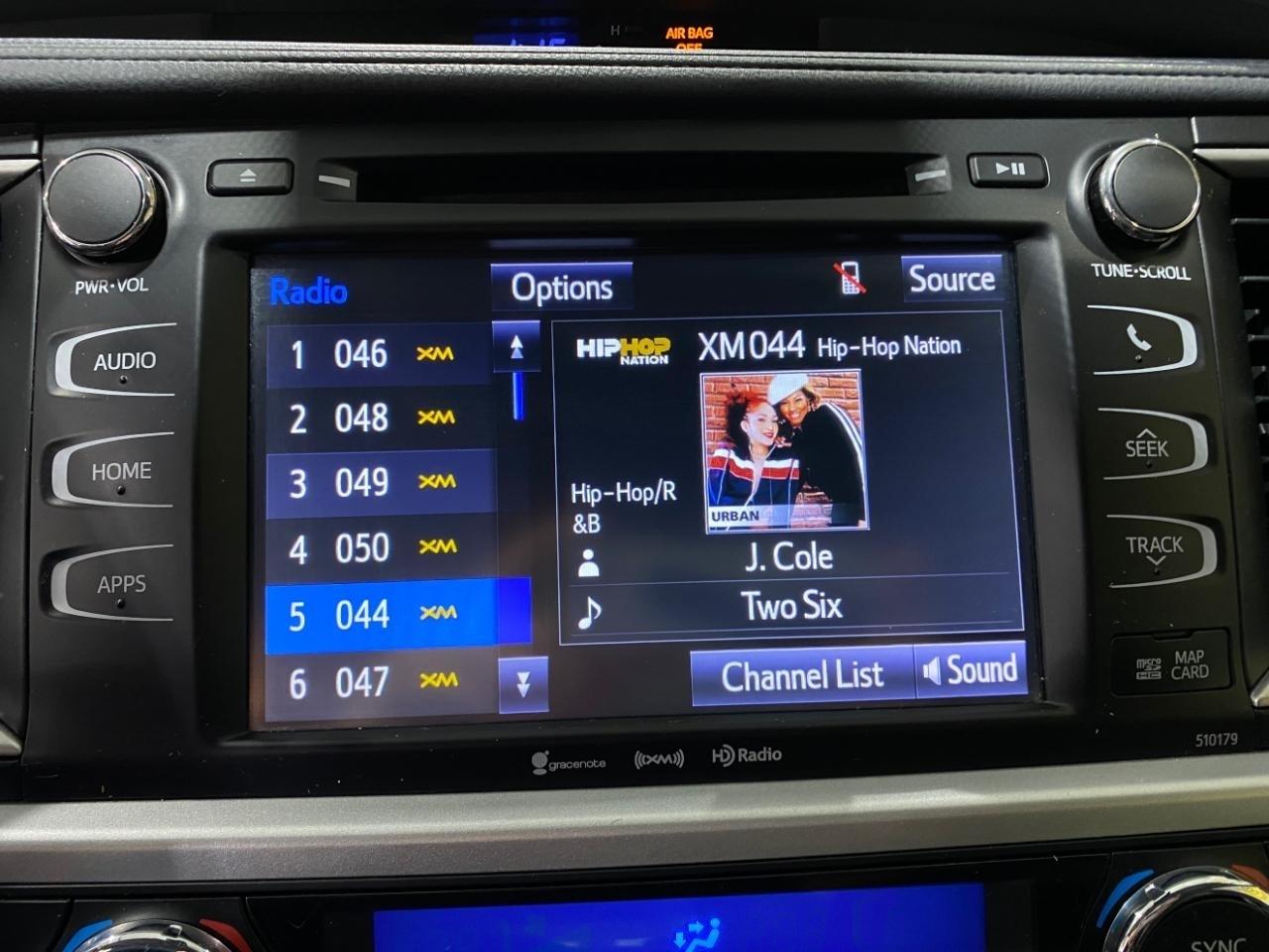 Toyota Highlander AWD 4dr V6 XLE (Natl) 2018