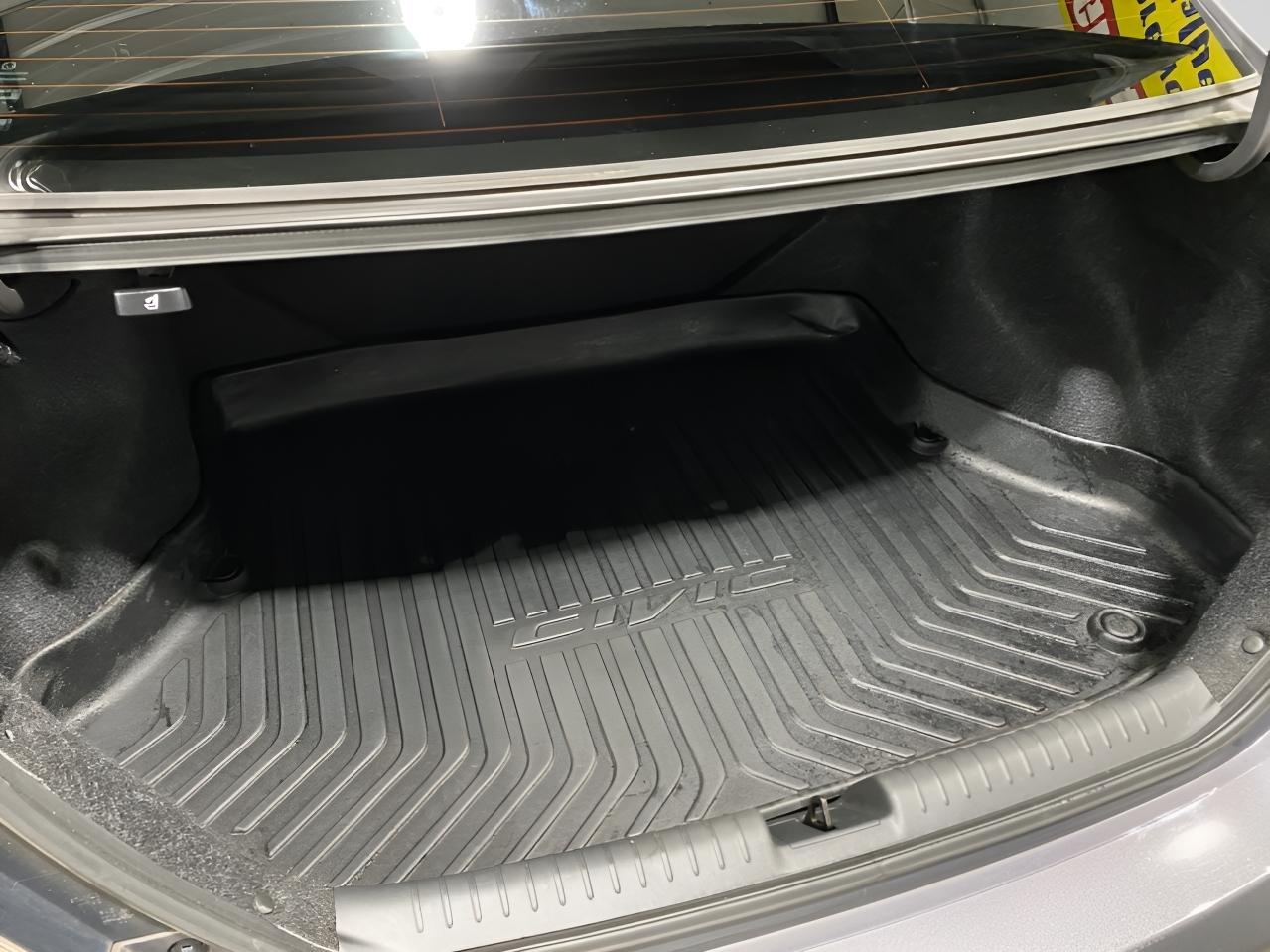 Honda Civic LX Sedan CVT 2015