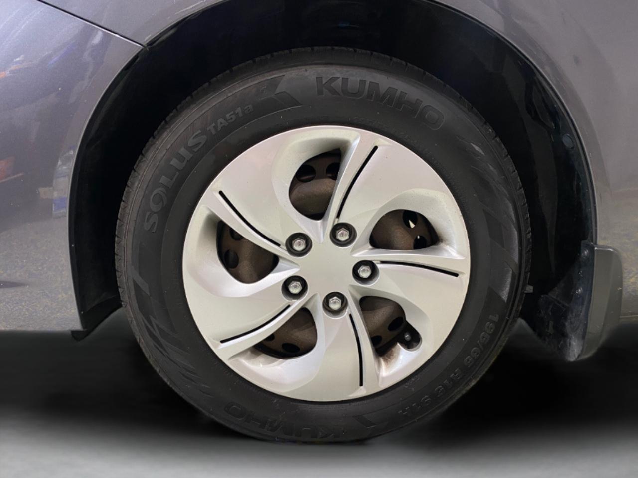 Honda Civic LX Sedan CVT 2015