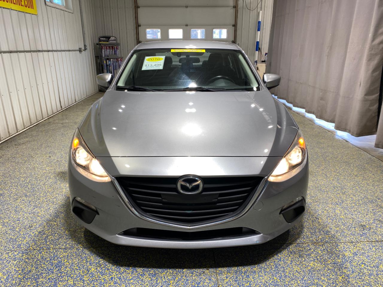 Mazda MAZDA3 i Sport AT 4-Door 2016
