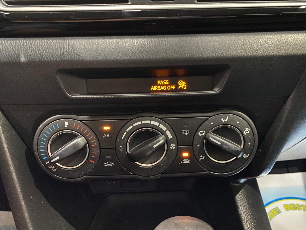 Mazda MAZDA3 i Sport AT 4-Door 2016