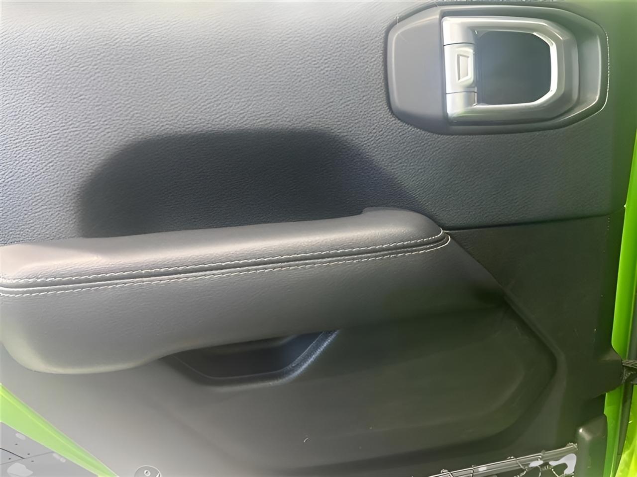 Jeep Wrangler Unlimited Sahara 2019
