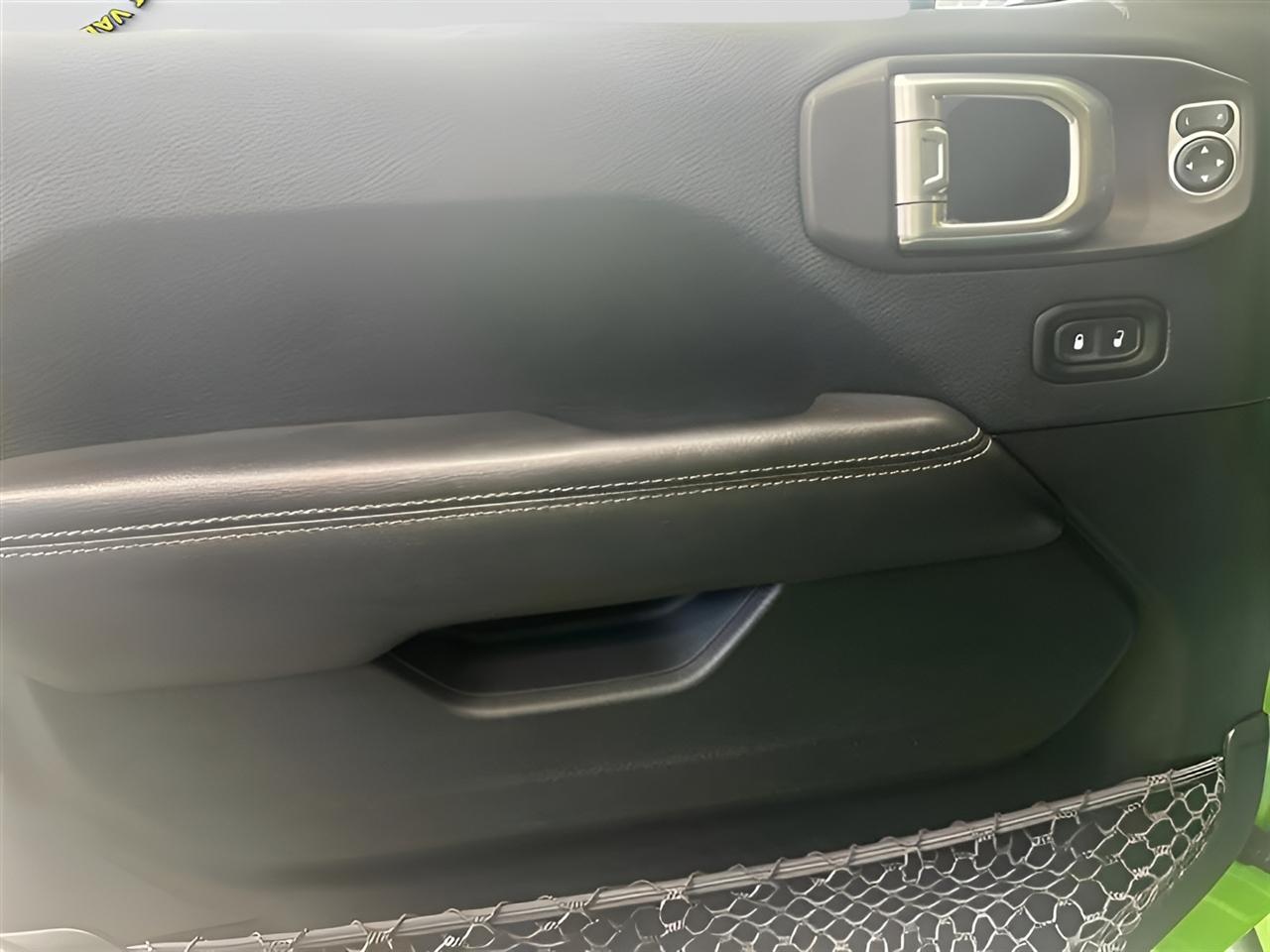 Jeep Wrangler Unlimited Sahara 2019