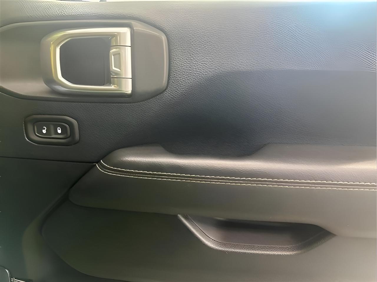 Jeep Wrangler Unlimited Sahara 2019