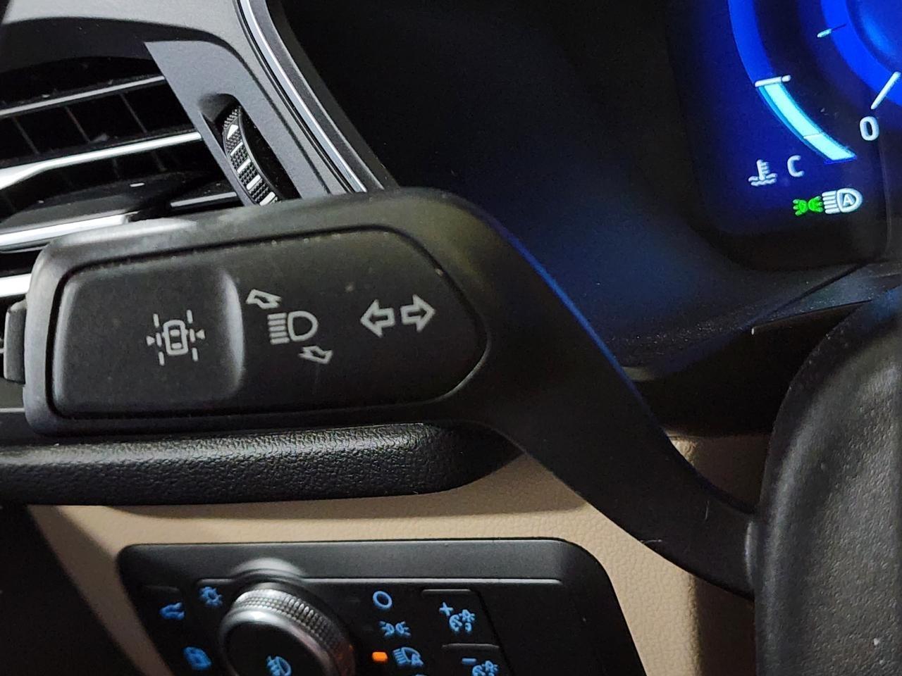 Ford Escape Hybrid  2020