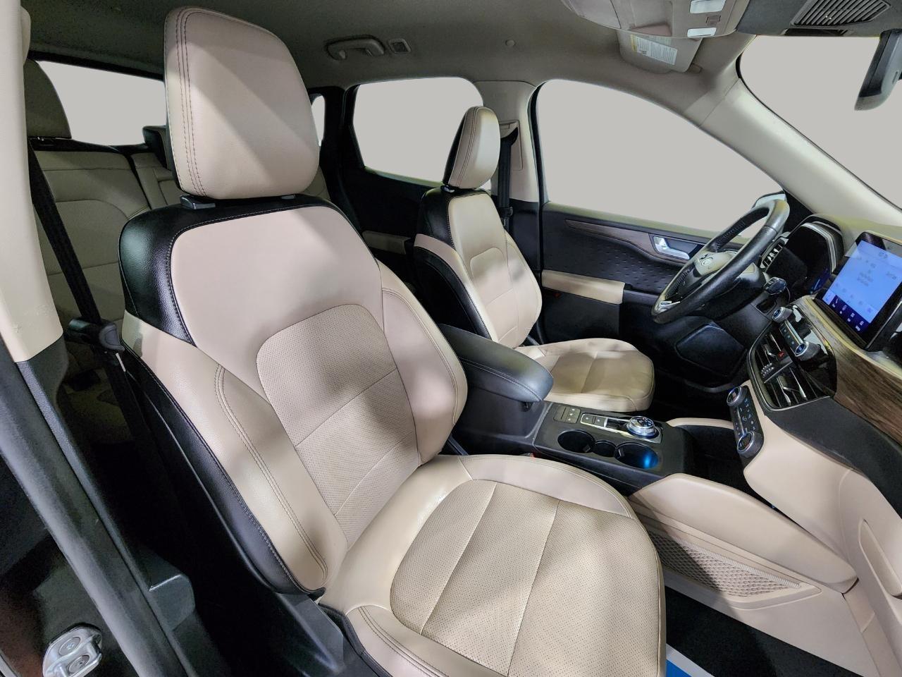 Ford Escape Hybrid  2020