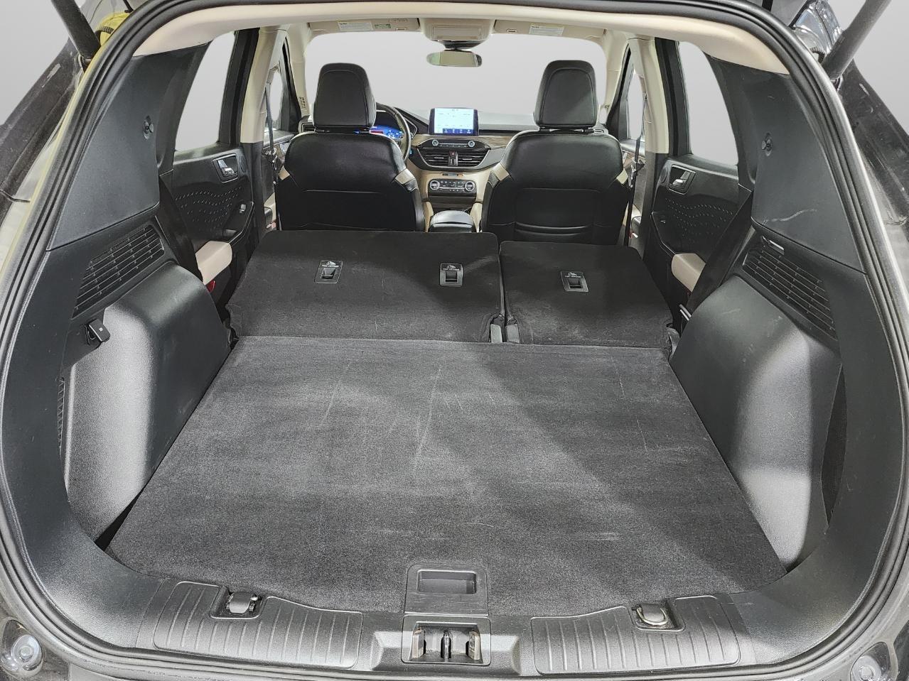 Ford Escape Hybrid  2020