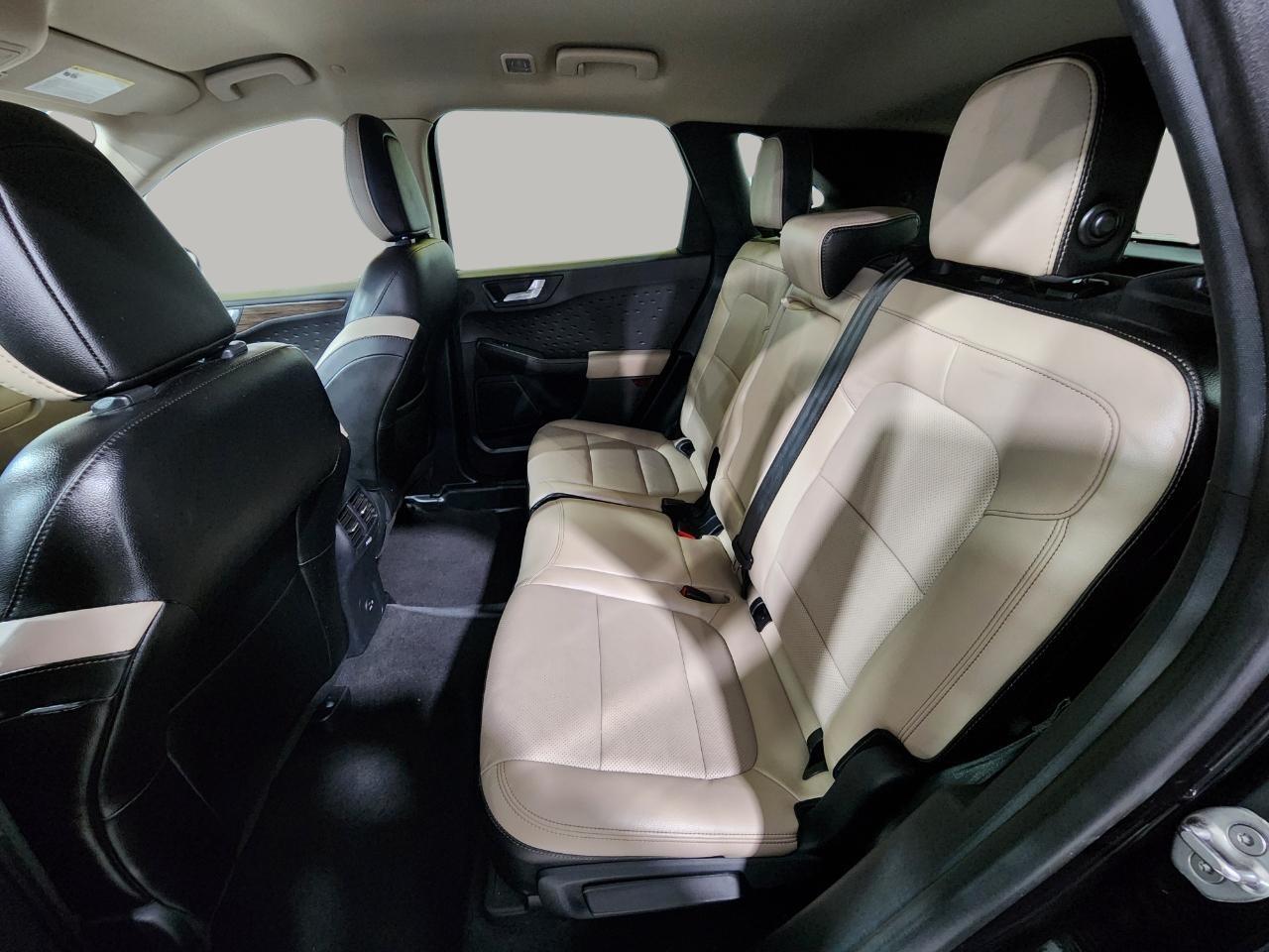 Ford Escape Hybrid  2020