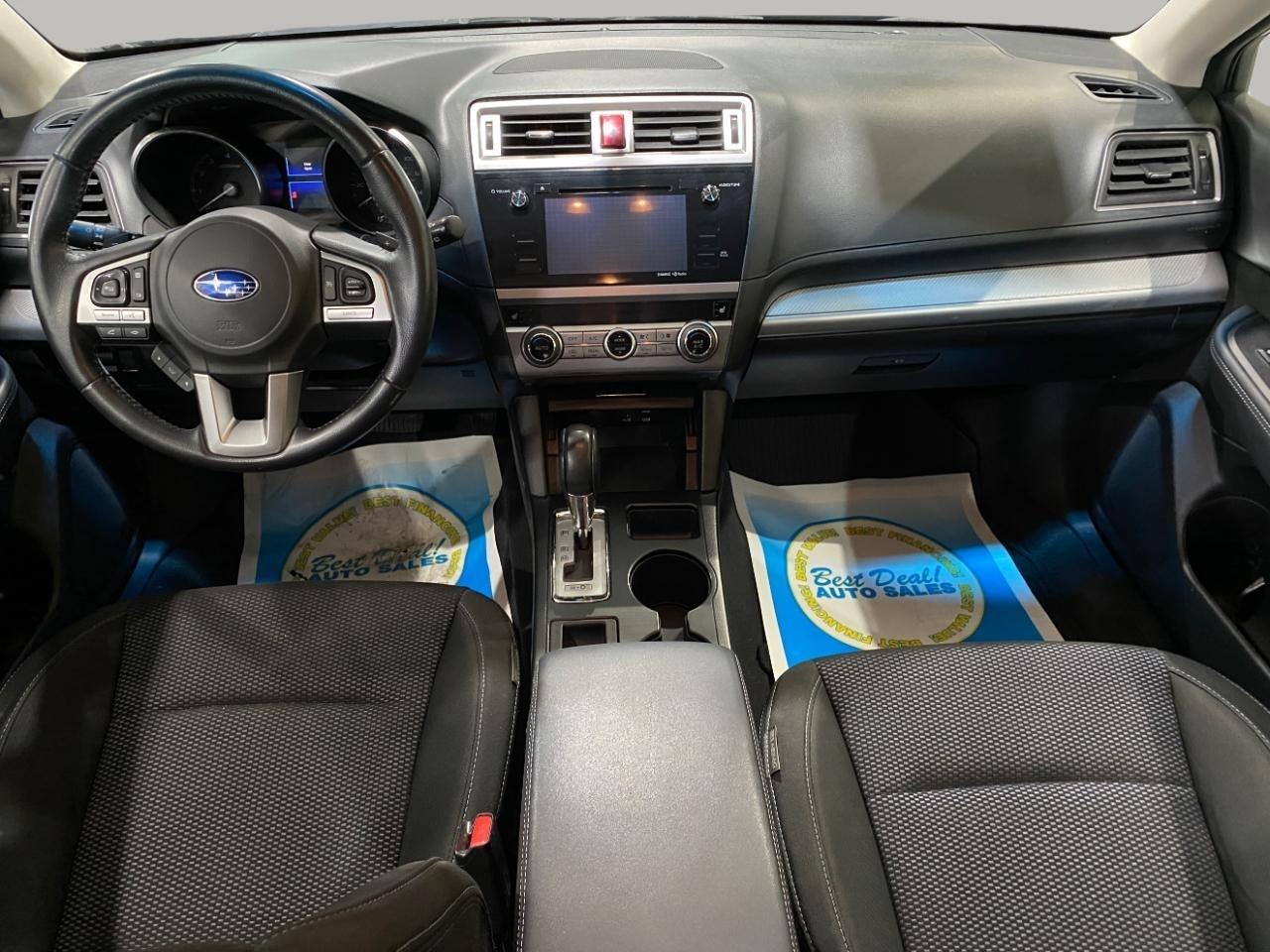 Subaru Outback 4dr Wgn 2.5i Premium PZEV 2017