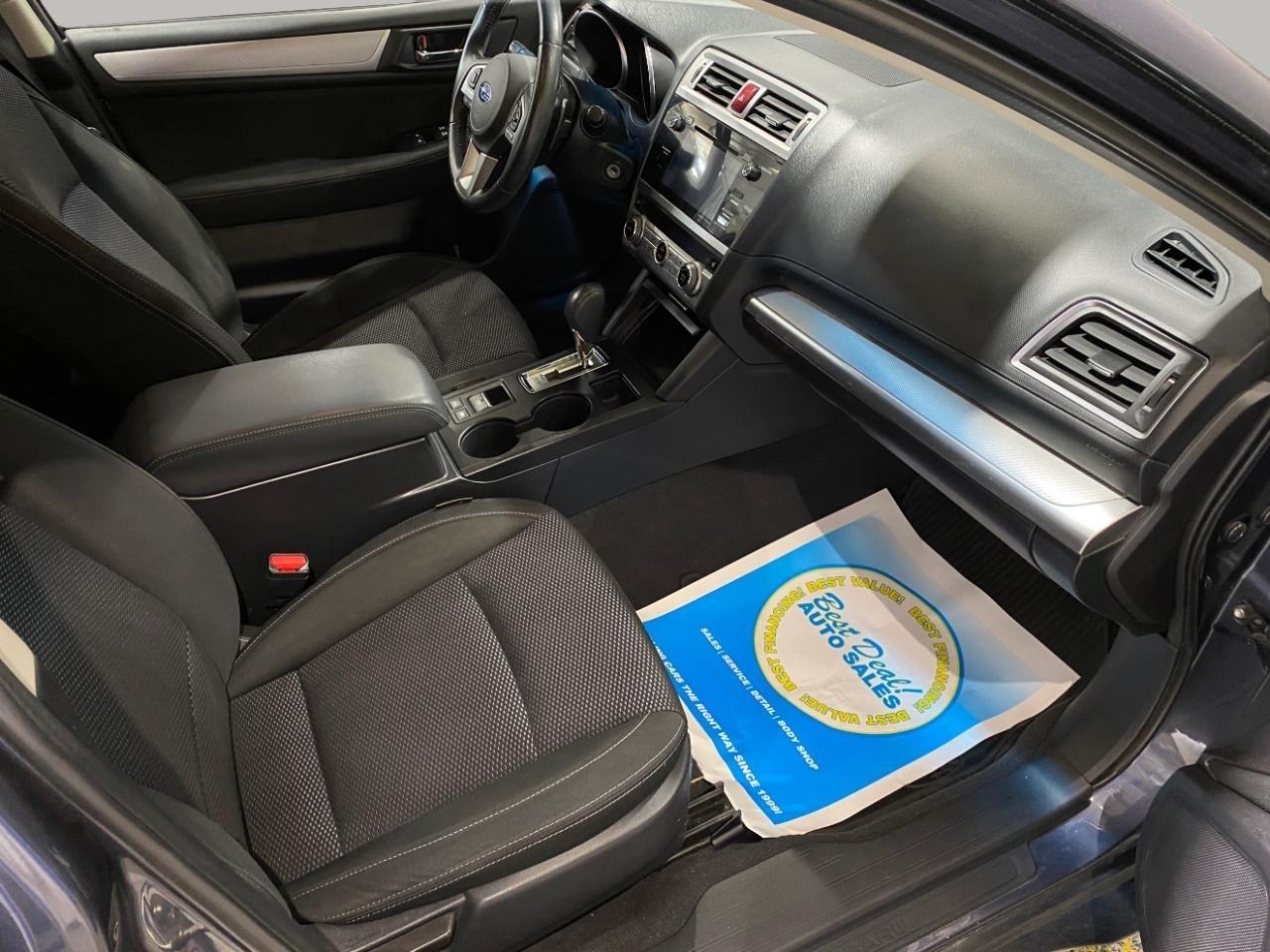 Subaru Outback 4dr Wgn 2.5i Premium PZEV 2017