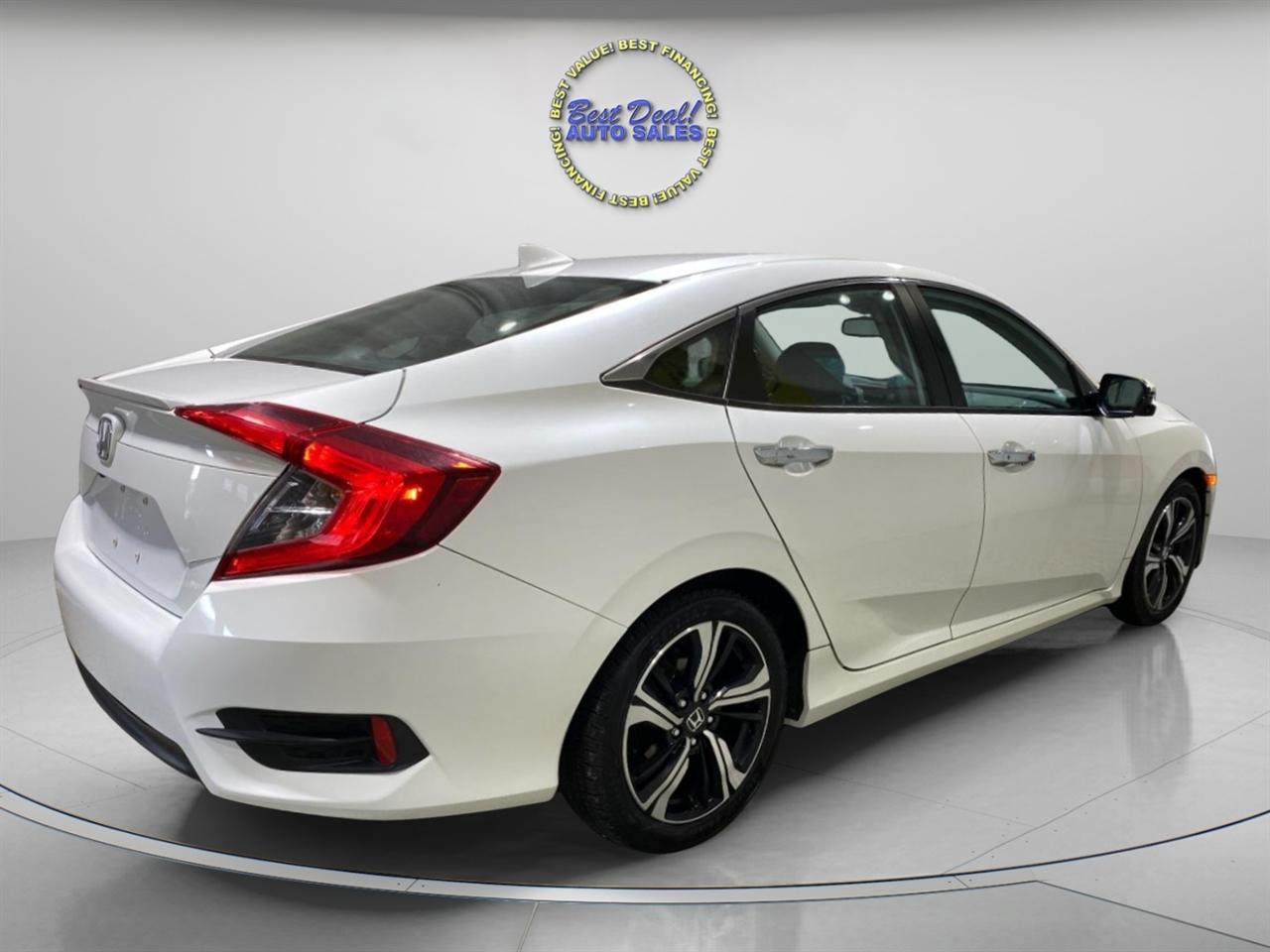 Honda Civic Sedan 4dr CVT Touring 2016