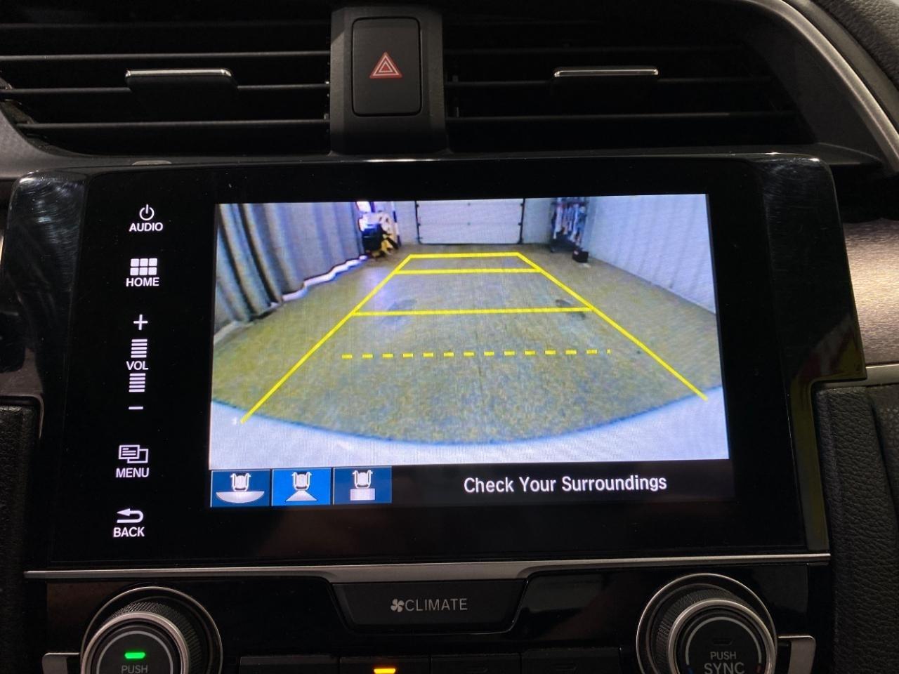 Honda Civic Sedan 4dr CVT Touring 2016