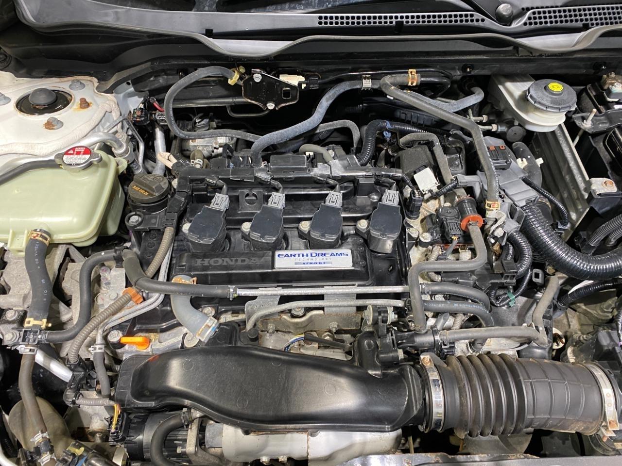 Honda Civic Sedan 4dr CVT Touring 2016