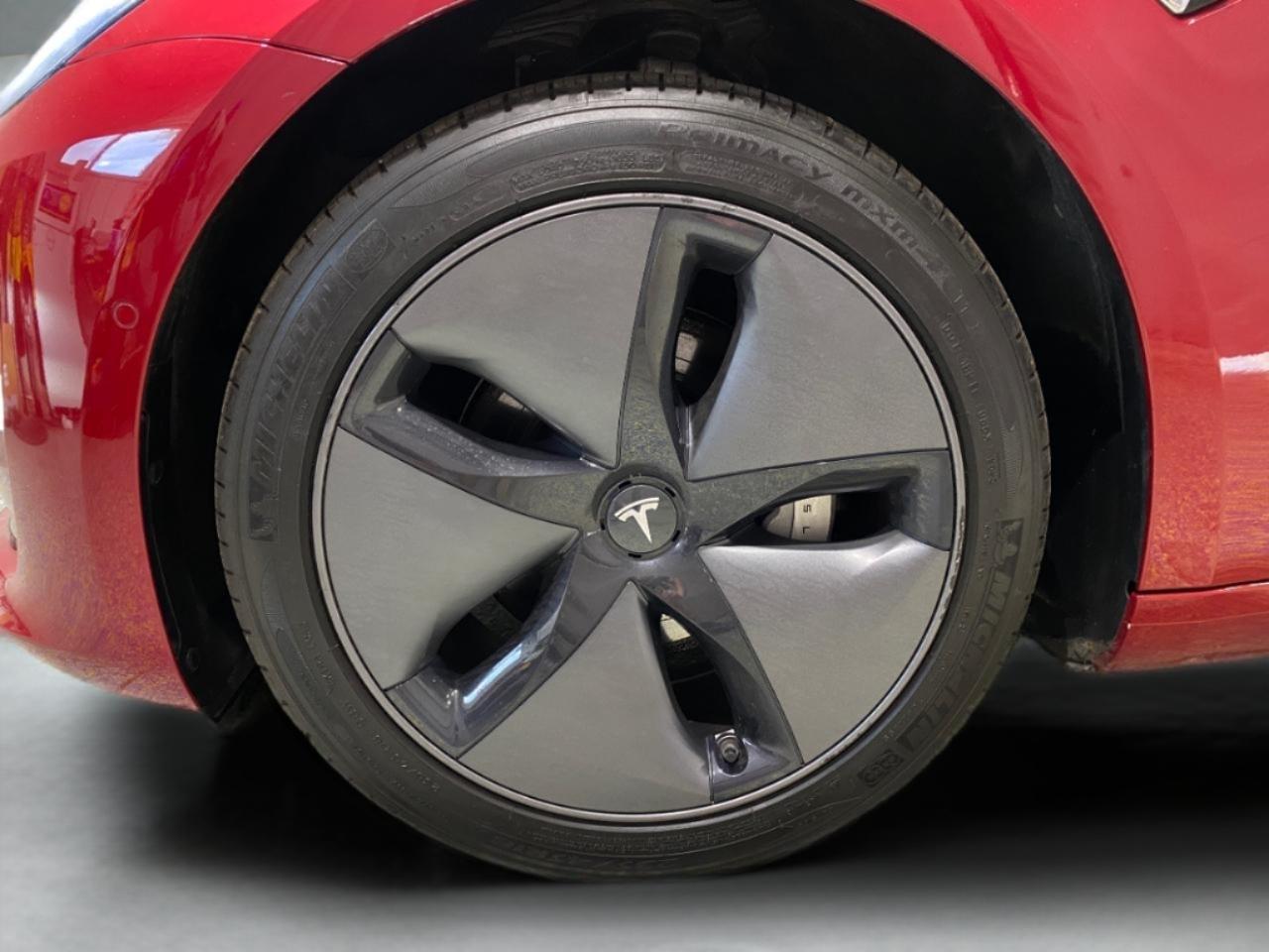 Tesla Model 3 Long Range 2019