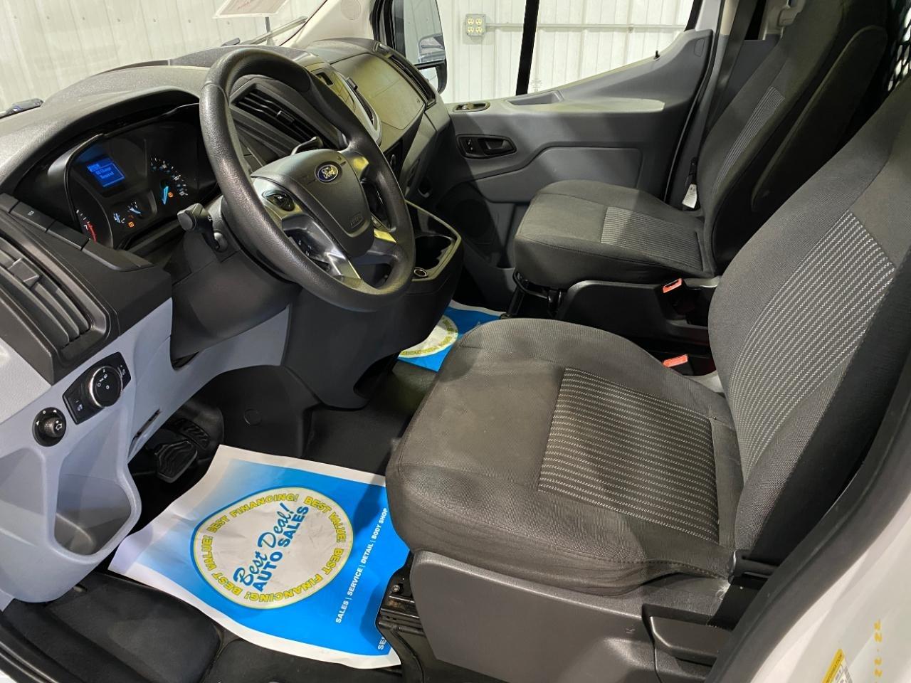 Ford Transit 250 Van Low Roof 60/40 Pass.130-in. WB 2019