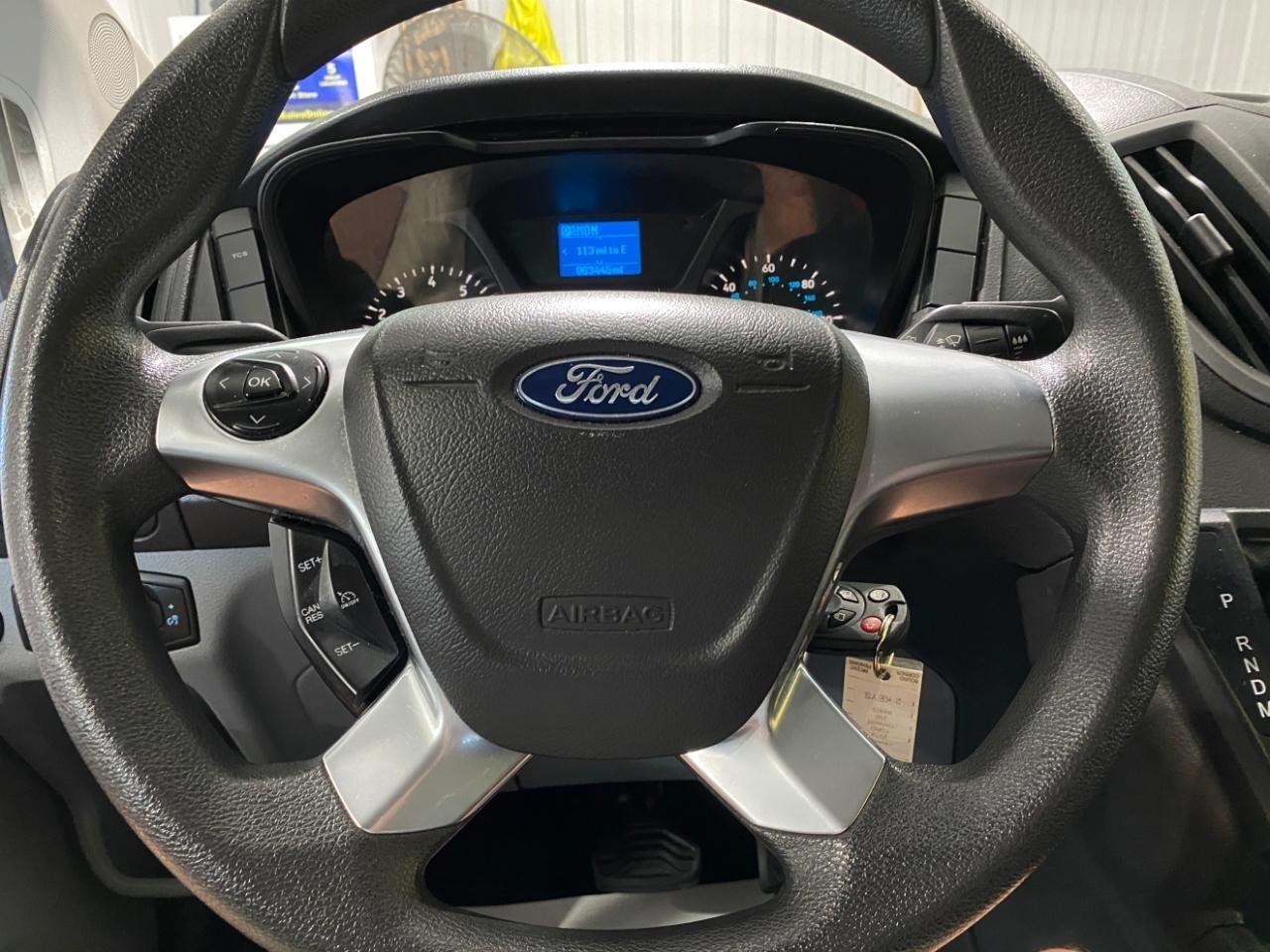 Ford Transit 250 Van Low Roof 60/40 Pass.130-in. WB 2019