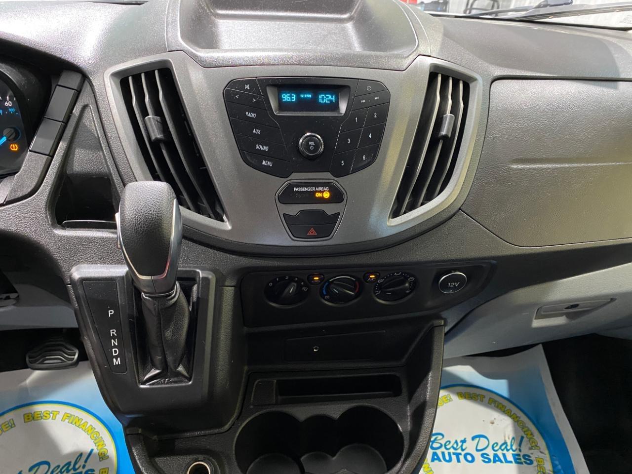 Ford Transit 250 Van Low Roof 60/40 Pass.130-in. WB 2019