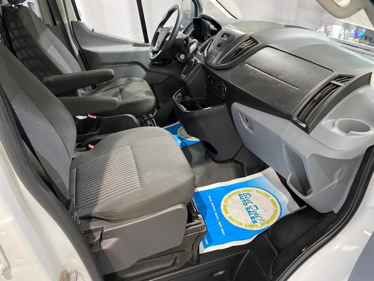 Ford Transit 250 Van Low Roof 60/40 Pass.130-in. WB 2019